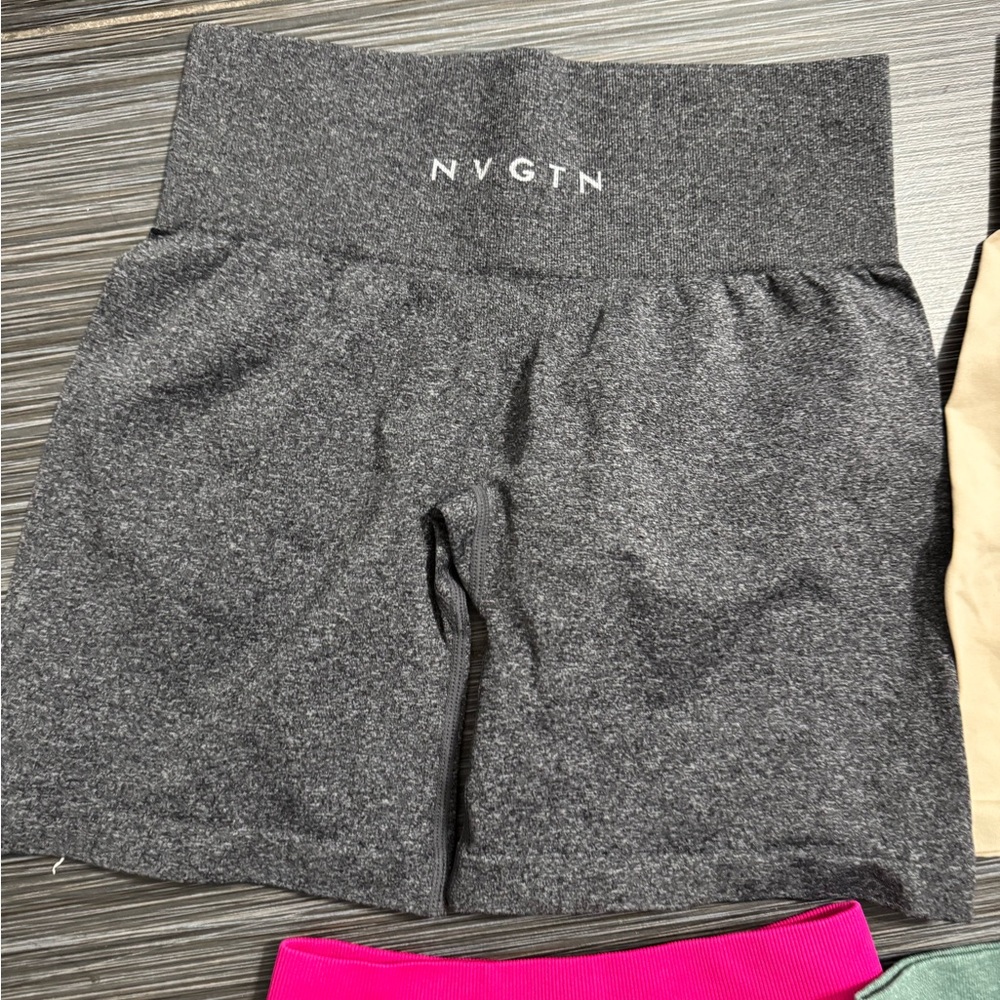 NVGTN Women's Vibrant Active Shorts and Leggings Bundle - Picture 2 of 10